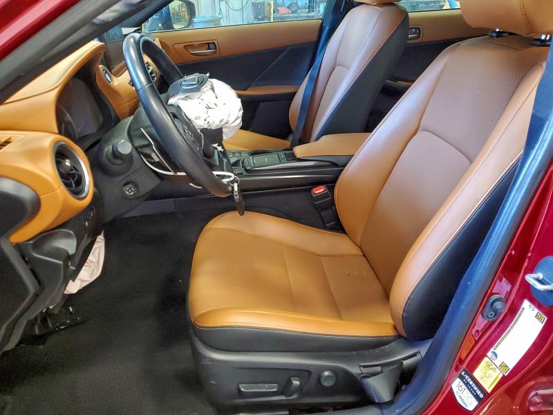 Фото 7 - LEXUS IS