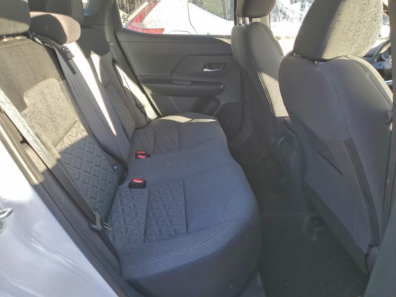 Фото 10 - NISSAN KICKS