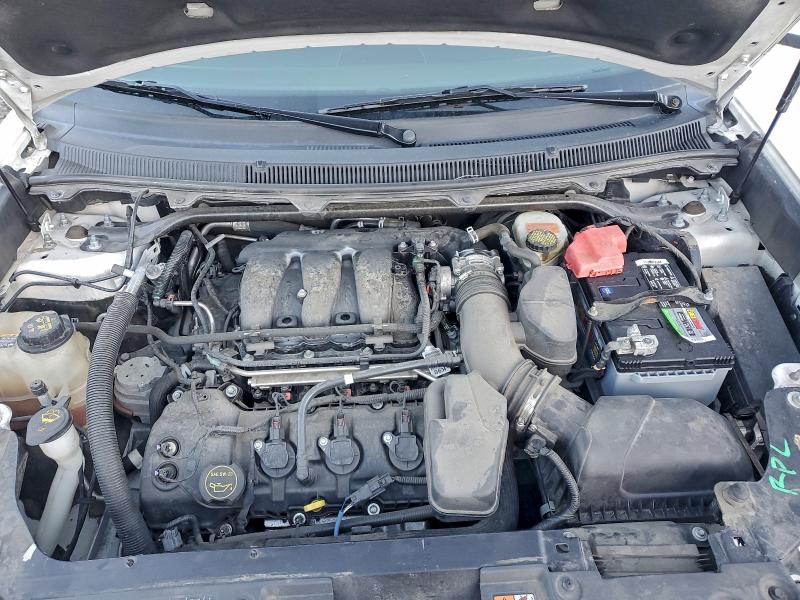 Фото 12 - FORD FLEX