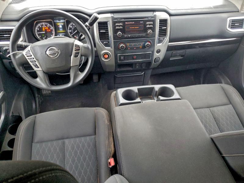 Фото 8 - NISSAN TITAN
