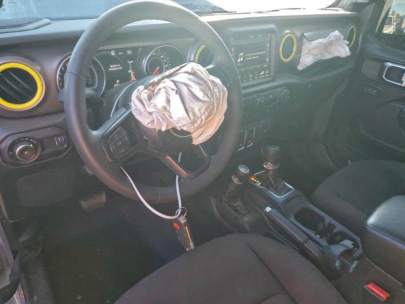 Фото 8 - JEEP WRANGLER