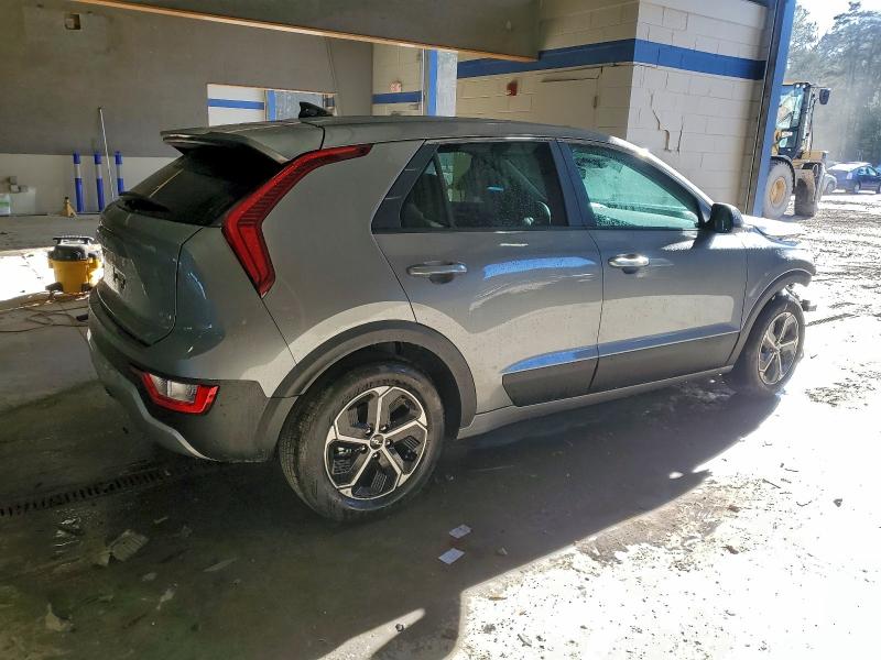 Фото 3 - KIA NIRO