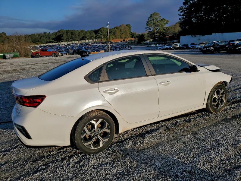 Фото 3 - KIA FORTE