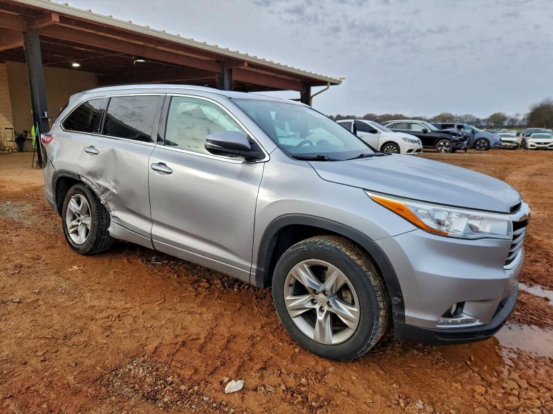 Фото 4 - TOYOTA HIGHLANDER