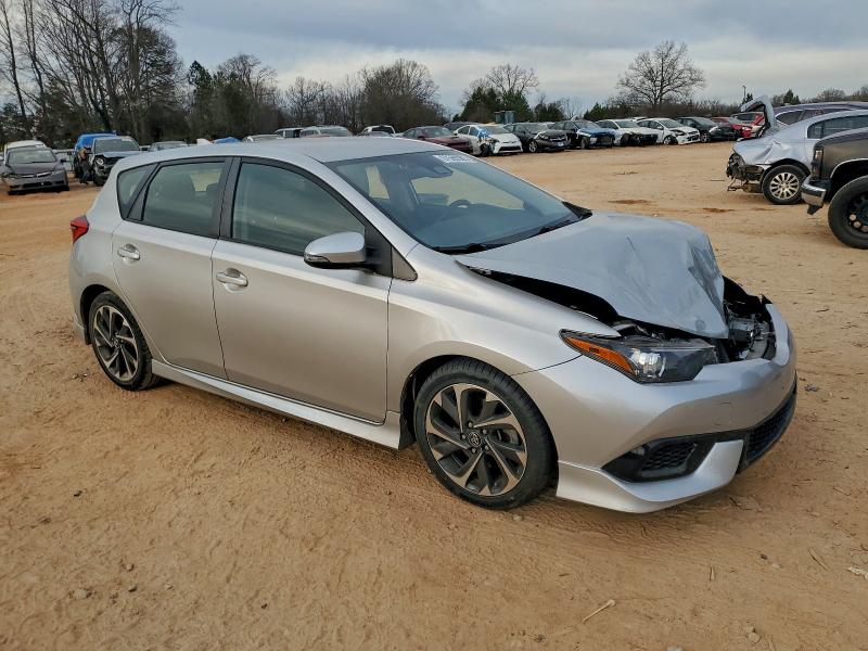 Фото 4 - TOYOTA COROLLA