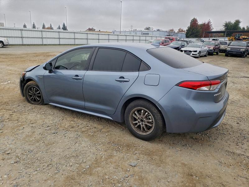 Фото 2 - TOYOTA COROLLA