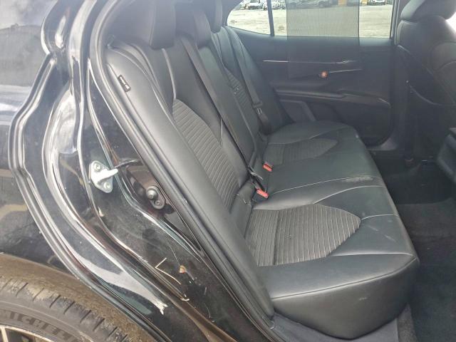 Фото 10 - TOYOTA CAMRY