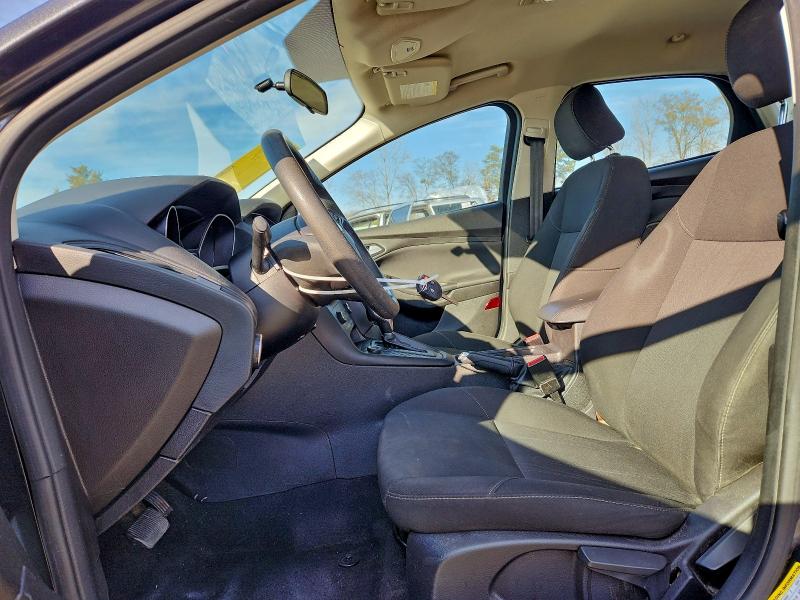 Фото 7 - FORD FOCUS