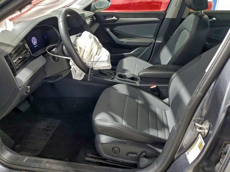 Фото 7 - VOLKSWAGEN JETTA