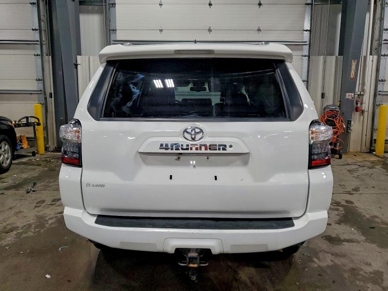 Фото 6 - TOYOTA 4RUNNER