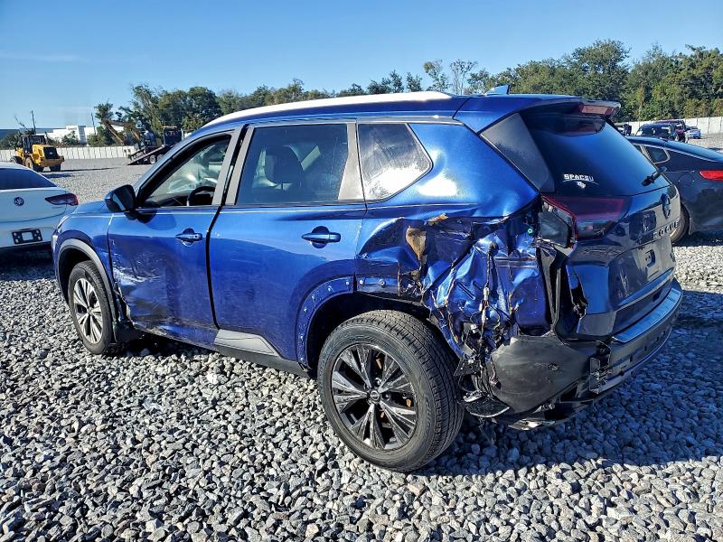 Фото 2 - NISSAN ROGUE