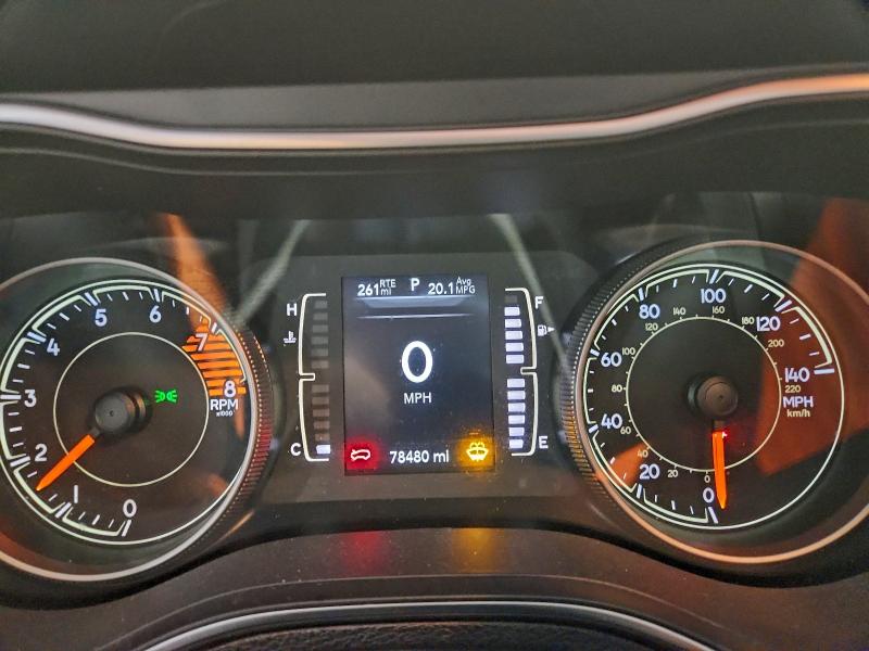 Фото 9 - JEEP GRAND CHER