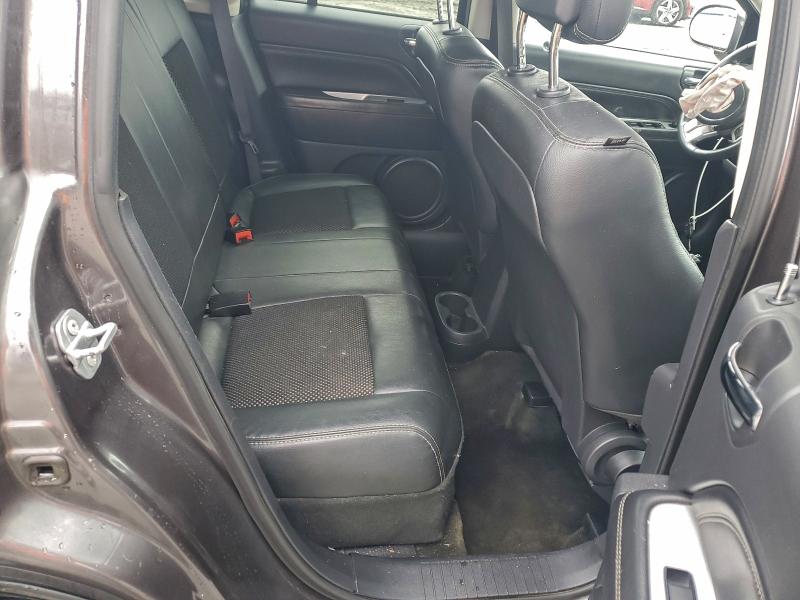 Фото 10 - JEEP COMPASS