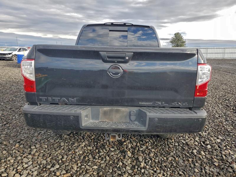 Фото 6 - NISSAN TITAN