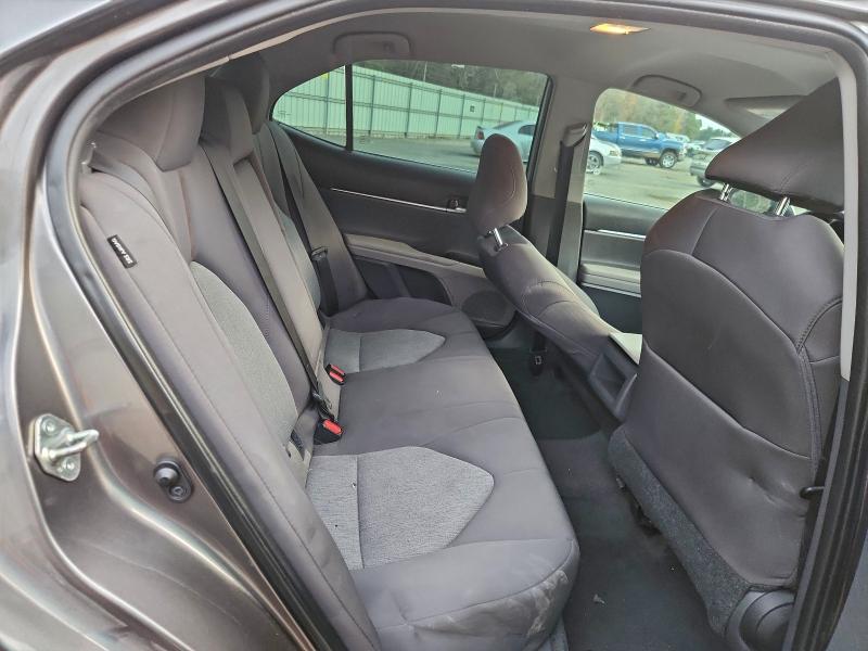 Фото 10 - TOYOTA CAMRY