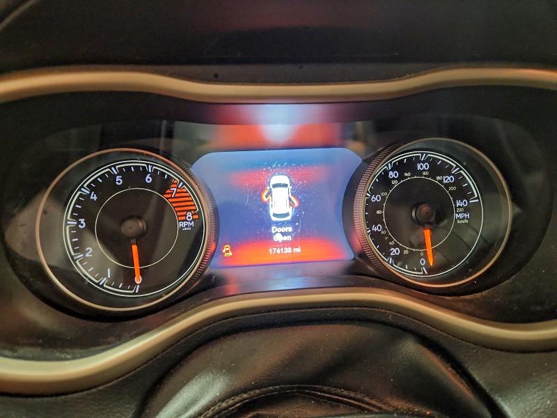 Фото 9 - JEEP GRAND CHER