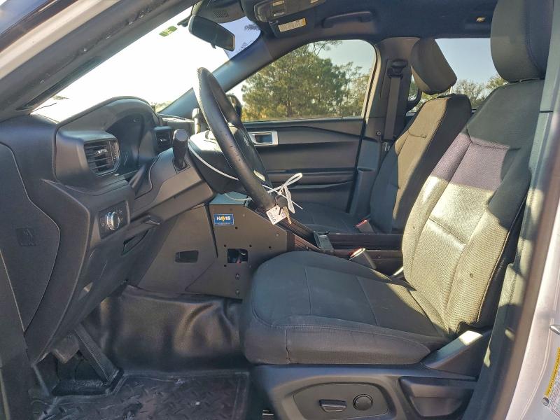 Фото 7 - FORD EXPLORER