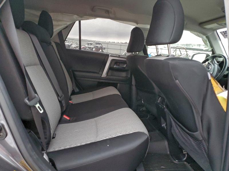 Фото 11 - TOYOTA 4RUNNER