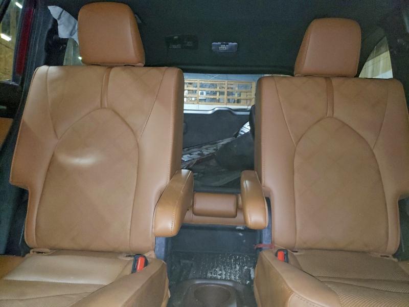 Фото 10 - TOYOTA HIGHLANDER