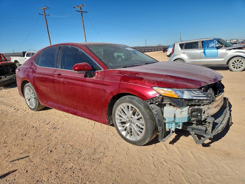 Фото 4 - TOYOTA CAMRY