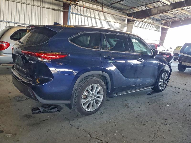 Фото 3 - TOYOTA HIGHLANDER