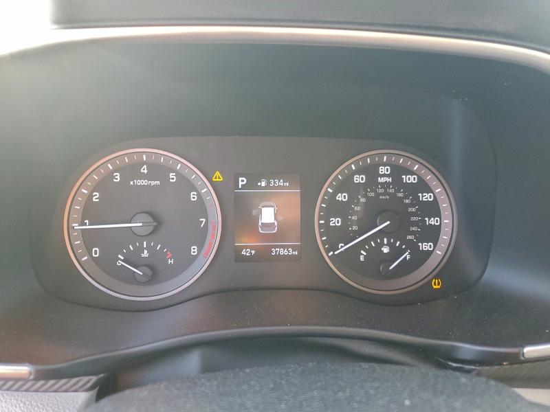 Фото 9 - HYUNDAI TUCSON