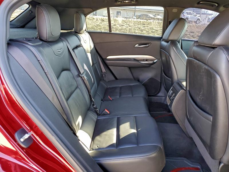 Фото 11 - CADILLAC XT4