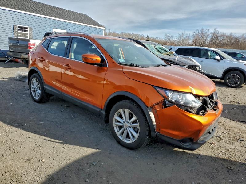 Фото 4 - NISSAN ROGUE