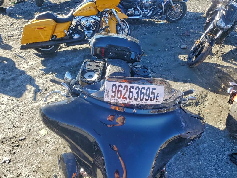 HARLEY-DAVIDSON FL 2013