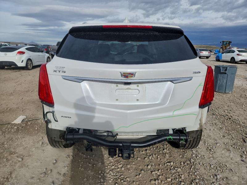 Фото 6 - CADILLAC XT5