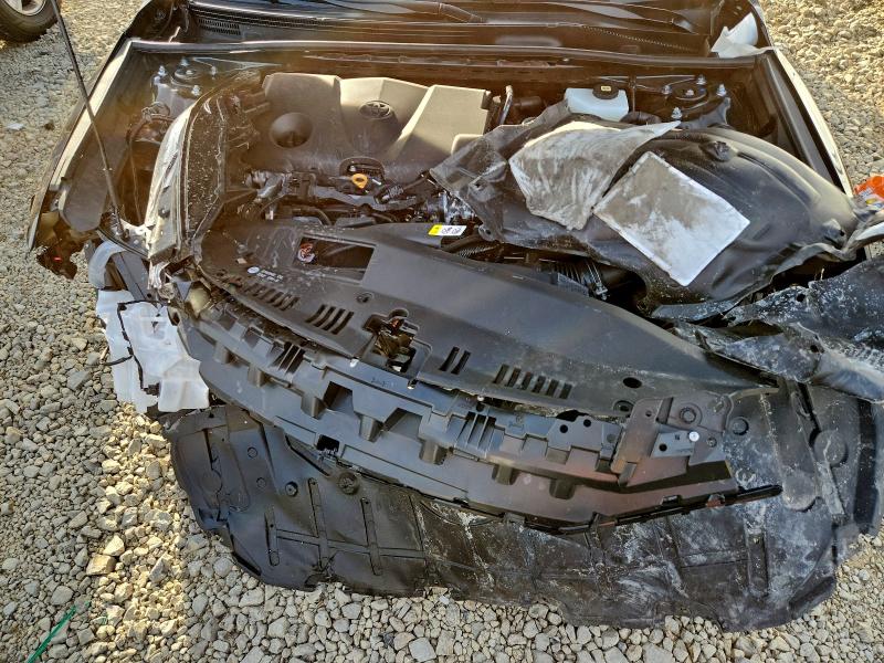 Фото 11 - TOYOTA CAMRY