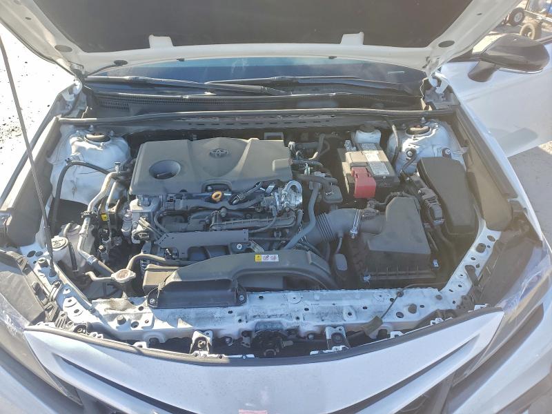 Фото 11 - TOYOTA CAMRY