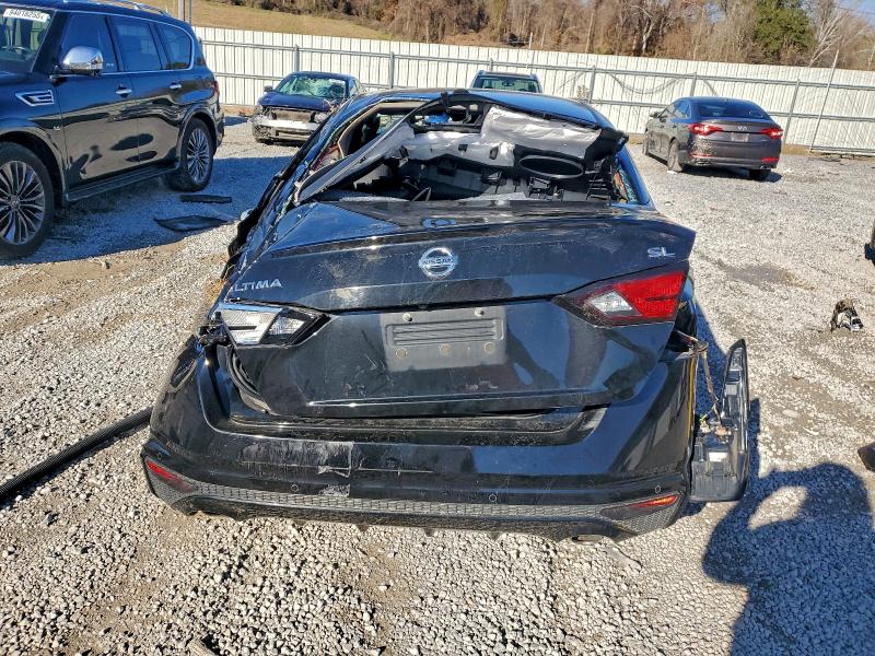 Фото 6 - NISSAN ALTIMA