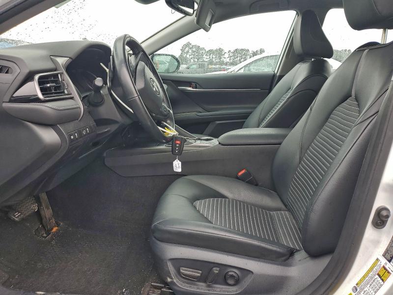 Фото 7 - TOYOTA CAMRY