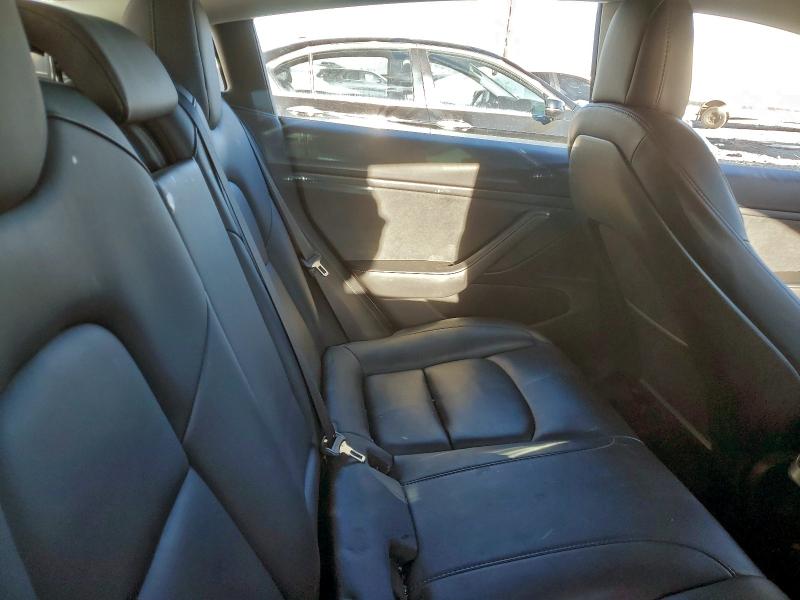 Фото 10 - TESLA MODEL 3