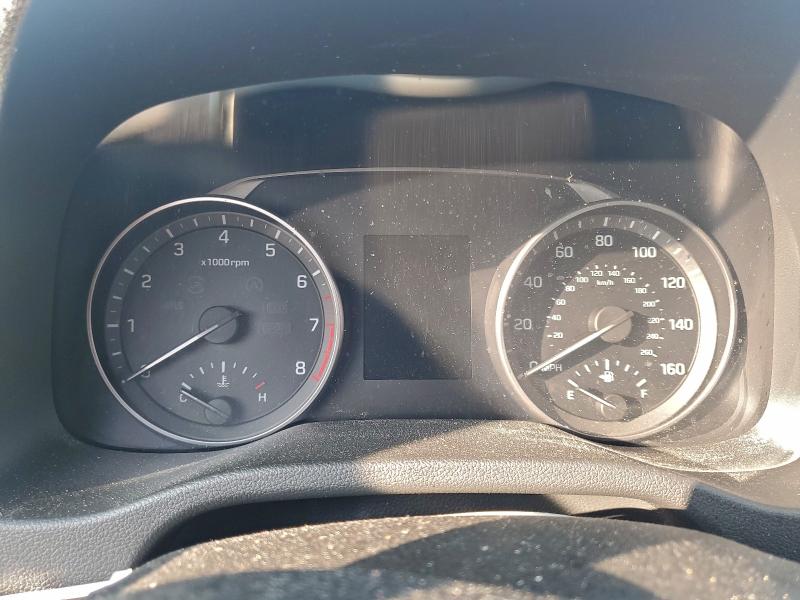 Фото 9 - HYUNDAI ELANTRA