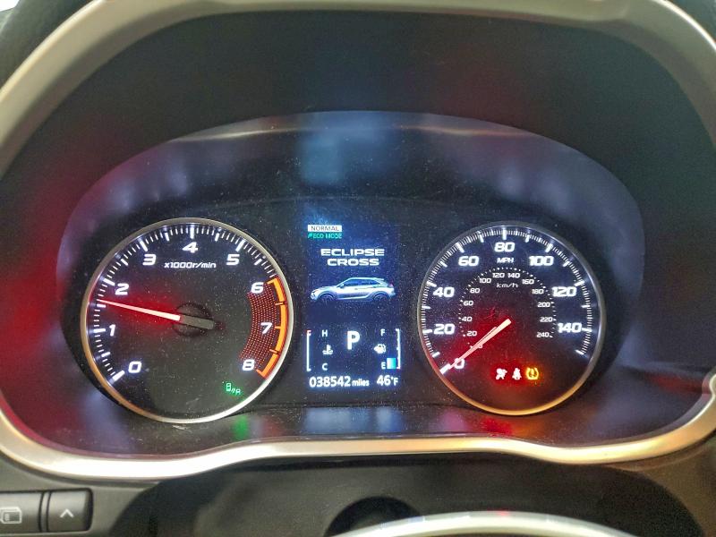 Фото 9 - MITSUBISHI ECLIPSE