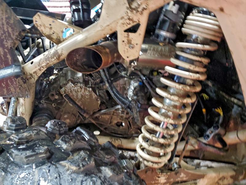 CAN-AM MAVERICK 2022