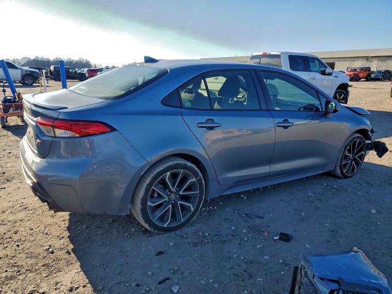 Фото 3 - TOYOTA COROLLA