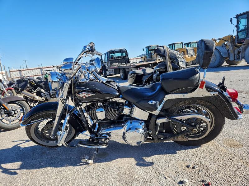 HARLEY-DAVIDSON FL 2011