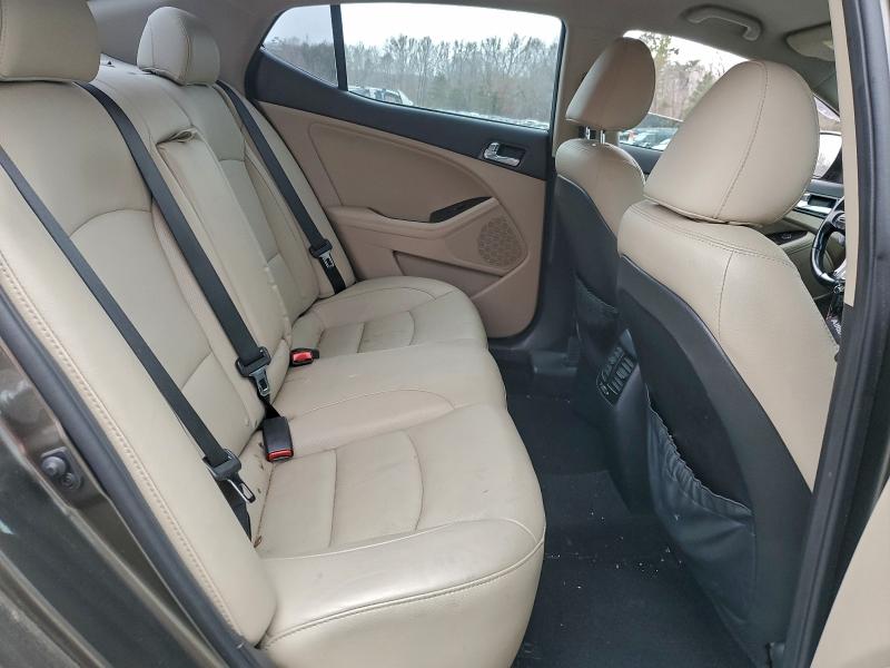 Фото 10 - KIA OPTIMA