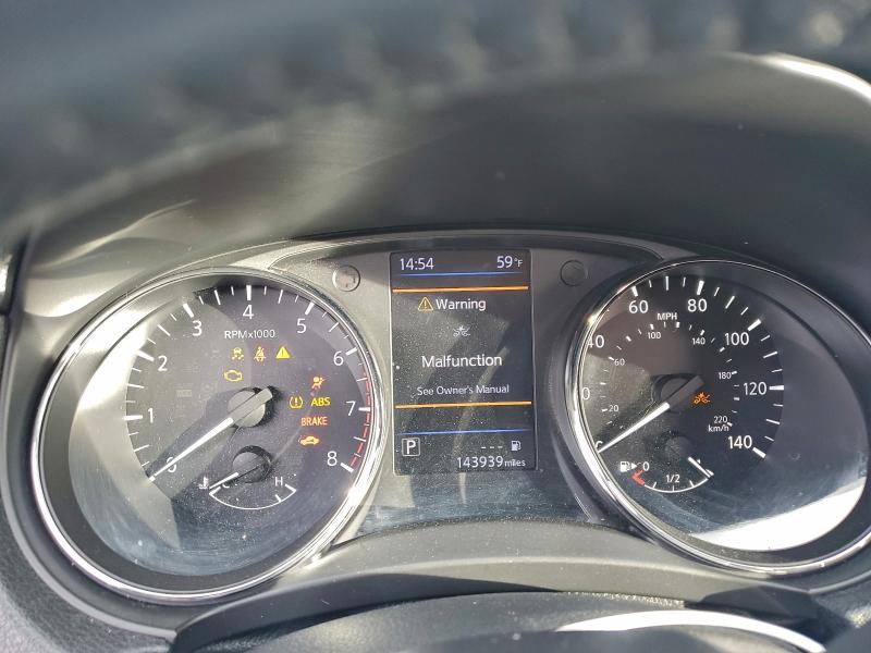 Фото 9 - NISSAN ROGUE