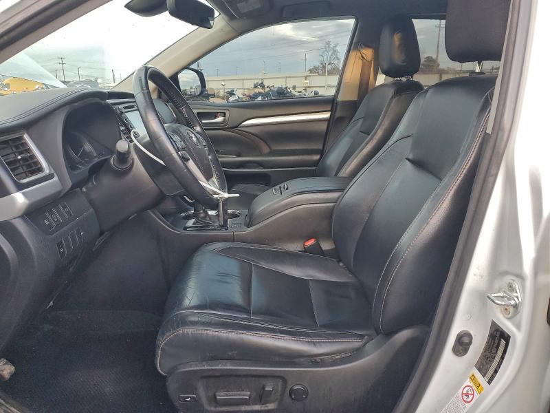 Фото 7 - TOYOTA HIGHLANDER