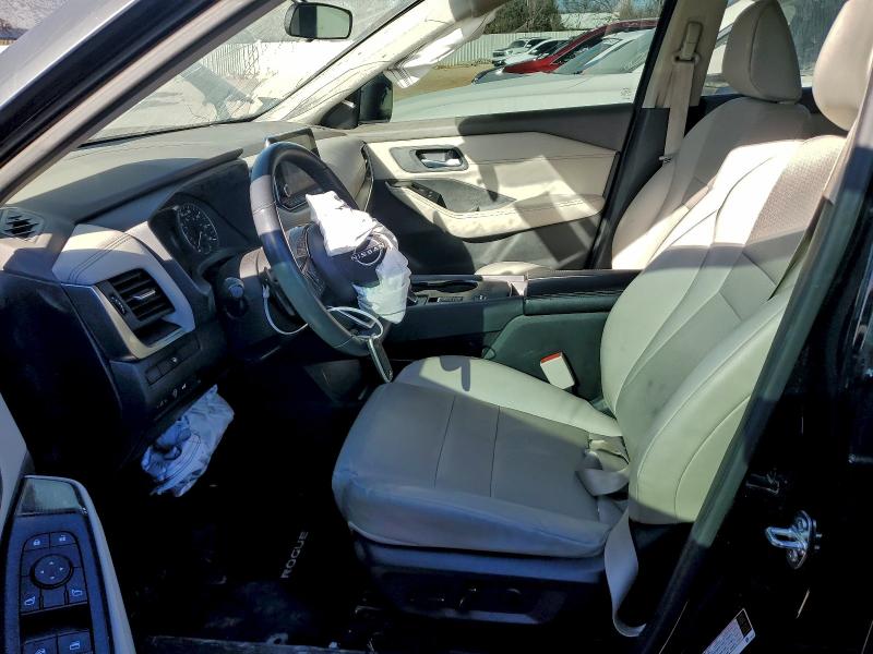 Фото 7 - NISSAN ROGUE