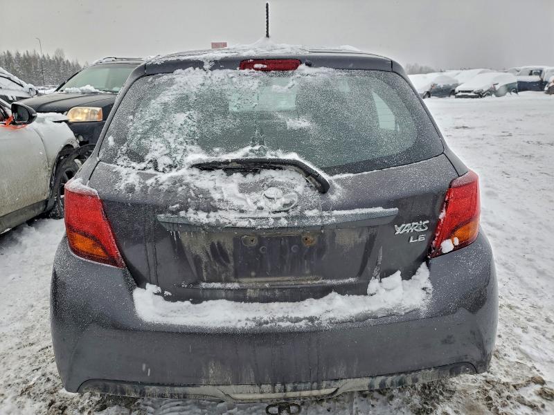 Фото 6 - TOYOTA YARIS