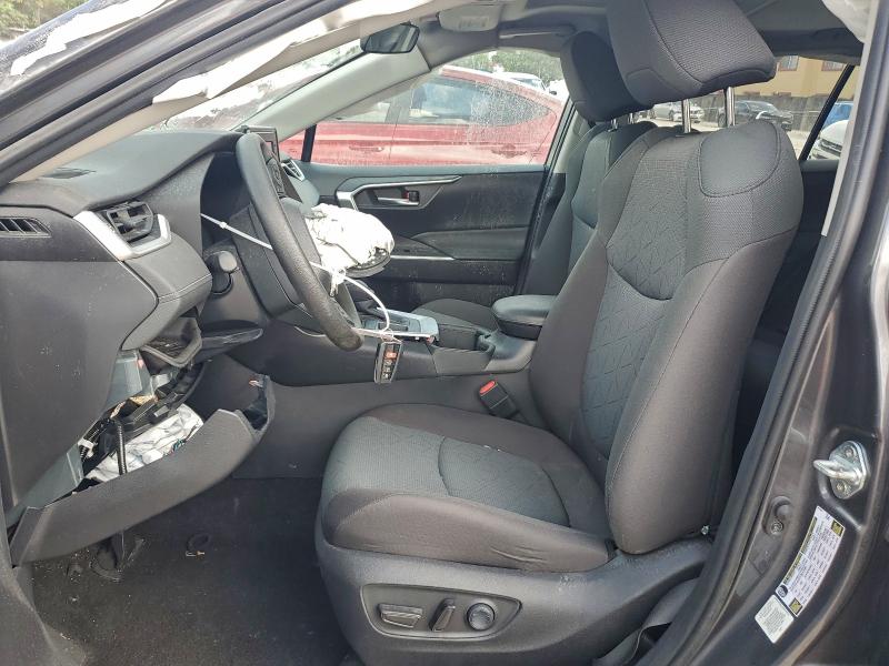 Фото 7 - TOYOTA RAV4