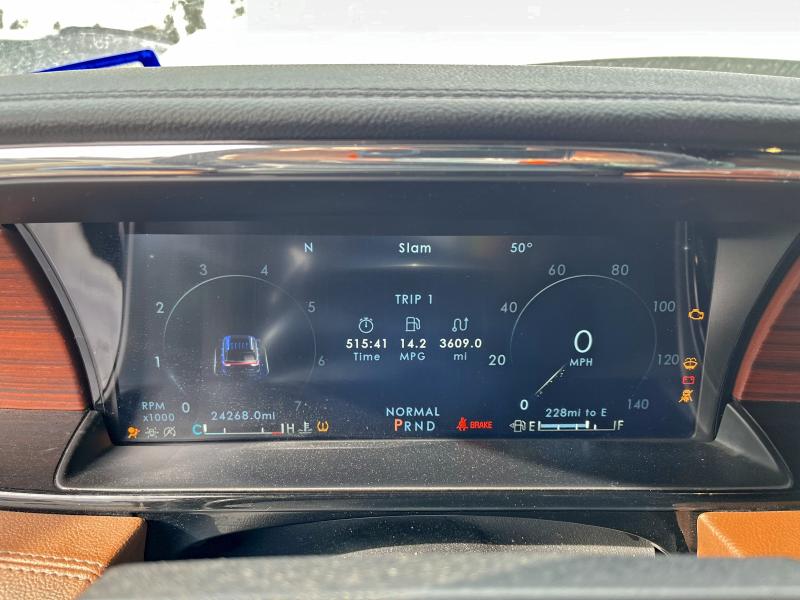 Фото 9 - LINCOLN NAVIGATOR