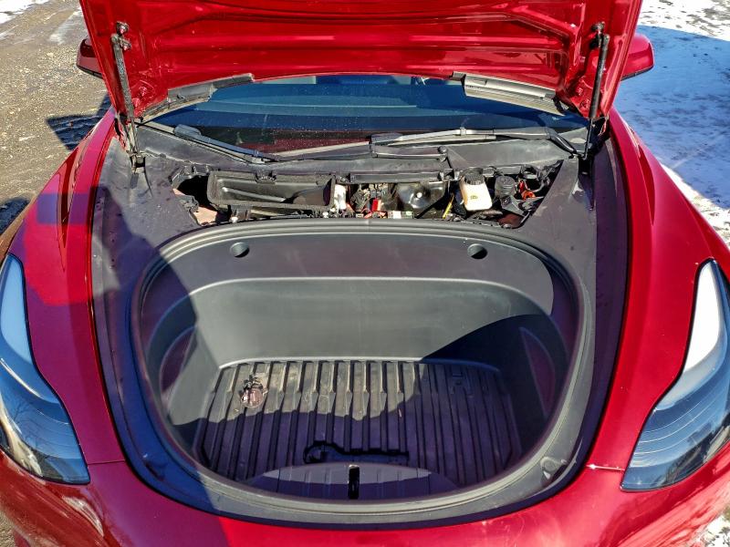 Фото 11 - TESLA MODEL 3