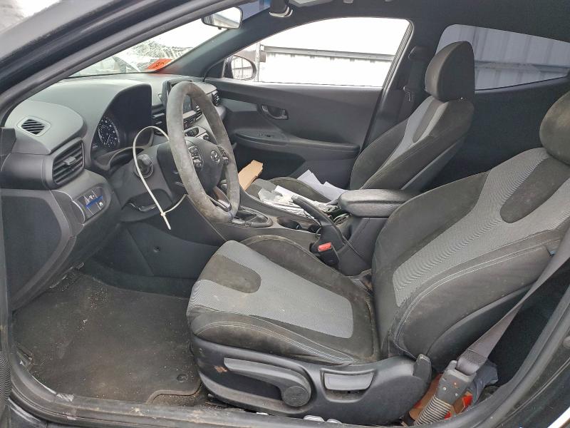 Фото 7 - HYUNDAI VELOSTER