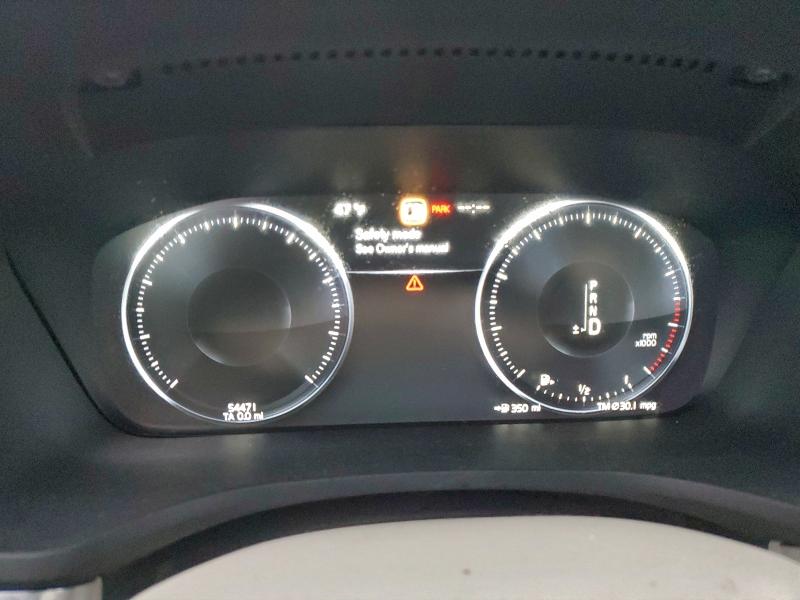 Фото 9 - VOLVO S60